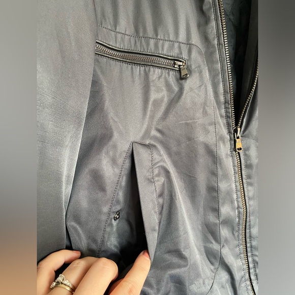 Michael Kors jacket. Size XL GUC - Picture 7 of 10